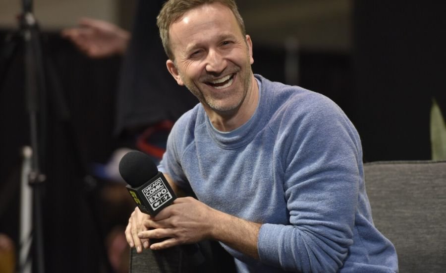 breckin meyer net worth